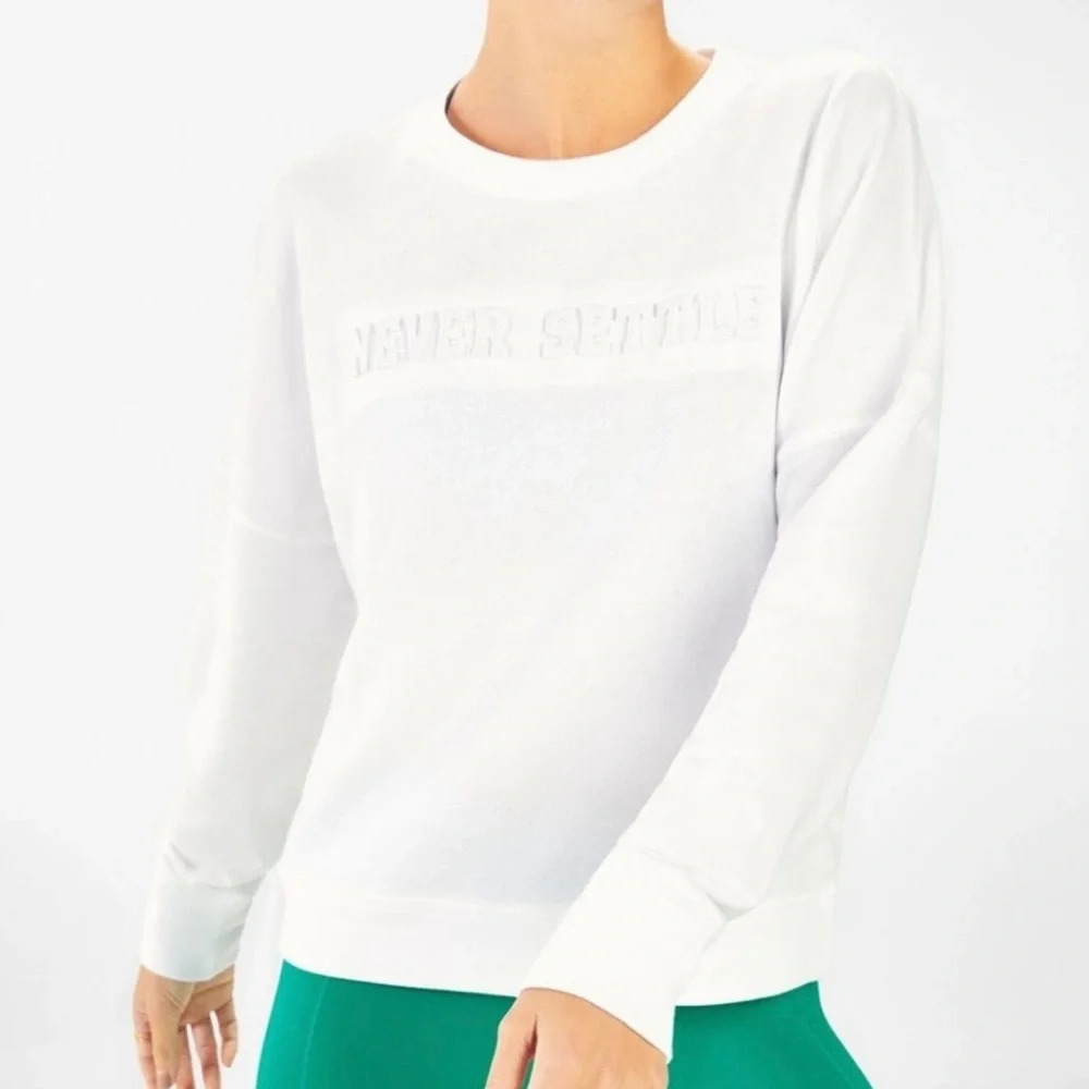 Fabletics Never Settle White Pullover Graphic Sweatshirt XXlarge Women’s